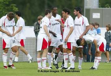 Πρεμιέρα με φιλική ήττα για τον Ολυμπιακό, 2-1 από την Γιάμπλονετς