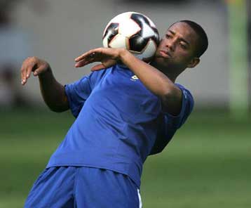 Νικητής ο Ρομπίνιο πήρε τη μεταγραφή στη Ρεάλ