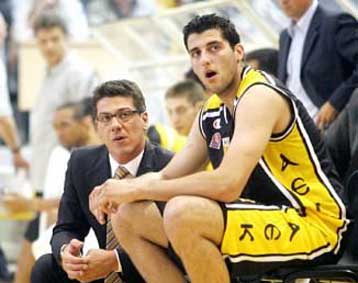 Διάψευση της ΑΕΚ για αποχώρηση Μπουρούση