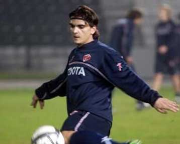 Συνεχίζει στην ολλανδική Τβέντε ο Λουμπούτης