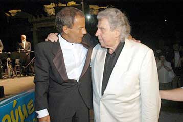 Ξαρχάκος, Φαραντούρη και Μητσιάς σμίγουν στη Λάρνακα για τα 80χρονα του Μίκη Θεοδωράκη