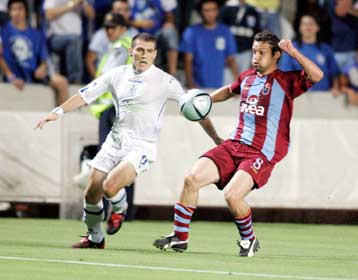 Κοντά στην ιστορική πρόκριση η Ανόρθωση, 3-1 την Τραμπζονσπόρ στο «ΓΣΠ»