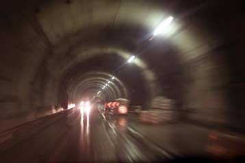 Καταδικάστηκε ο υπεύθυνος ασφαλείας της σήραγγας του Μον Μπλαν για τη φωτιά του 1999