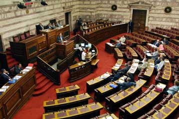 Ψηφίστηκε, κατά πλειοψηφία, το νομοσχέδιο για τις εργασιακές σχέσεις