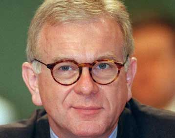 Αναγνώριση της Κυπριακής Δημοκρατίας αξιώνει από την Αγκυρα ο επικεφαλής του ΕΛΚ