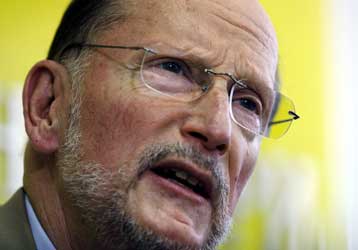 Αποκλείει το ενδεχόμενο να ηγηθεί της νέας βουλγαρικής κυβέρνησης ο Συμεών Β