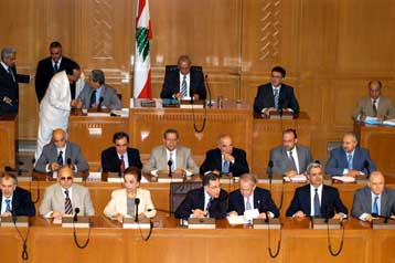 Ψήφο εμπιστοσύνης πήρε η νέα κυβέρνηση του Λιβάνου