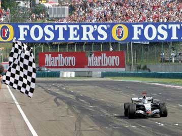 Εξακολουθεί να ελπίζει ο Ραϊκόνεν μετά τη νίκη του στο Grand Prix της Ουγγαρίας