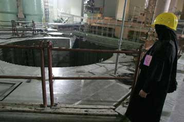 Σκληρό διπλωματικό παιχνίδι παίζει η Τεχεράνη με τις Βρυξέλλες για τα πυρηνικά