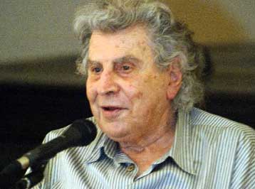 Επίτιμος διδάκτορας του Πανεπιστημίου Κρήτης ο Μίκης Θεοδωράκης