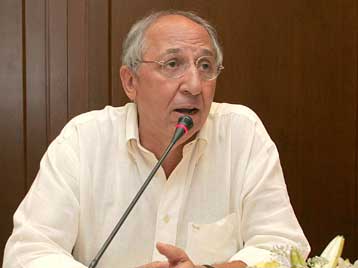 Κομματικοποίηση του Δημοσίου καταγγέλλει το ΠΑΣΟΚ – Για επίθεση στο ΑΣΕΠ μιλά το ΥΠΕΣ