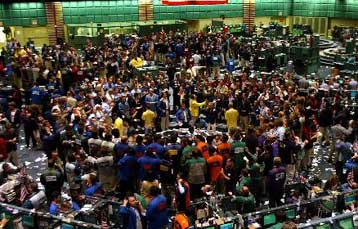 Στα 61 δολάρια σταθεροποιούνται οι τιμές του πετρελαίου