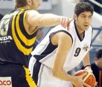 Ο Ολυμπιακός απέκτησε τον Τάιους Έντνι και τον Παναγιώτη Βασιλόπουλο