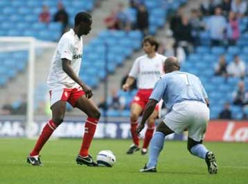 Ολυμπιακός δύο ταχυτήτων, ηττήθηκε 3-1 από την Σίτι στο Μάντσεστερ