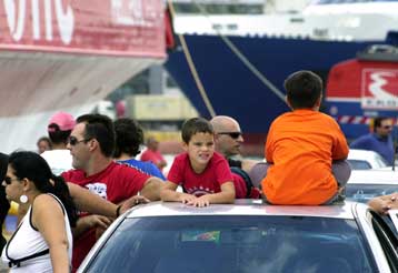 Νέες καθυστερήσεις στα δρομολόγια επιβατηγών πλοίων