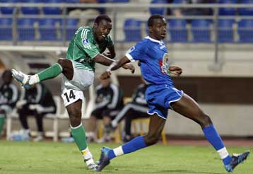 Νέο «χτύπημα» Κάριου και η Λιόν 1-0 την Στρασμπούρ, εύκολες νίκες των ΠΣΖ και Μπορντό