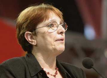 Επίσκεψη της Αλέκας Παπαρήγα στο Λίβανο