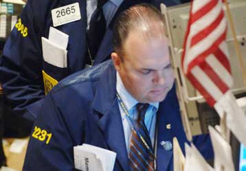 Απώλειες στη Γουόλ Στριτ, κέρδη στα ευρωπαϊκά χρηματιστήρια τη Δευτέρα