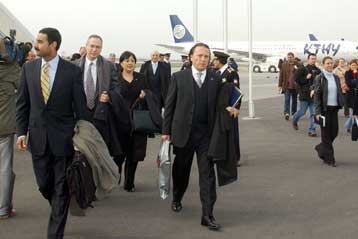 Ανεπίσημη, αλλά νόμιμη η μετάβαση Αμερικανών στα Κατεχόμενα λέει το Στέιτ Ντιπάρτμεντ