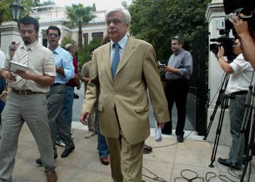 Ανοικτό αφήνει ο Πρ.Παυλόπουλος το ποσοστό εκλογής δημάρχων στον πρώτο γύρο