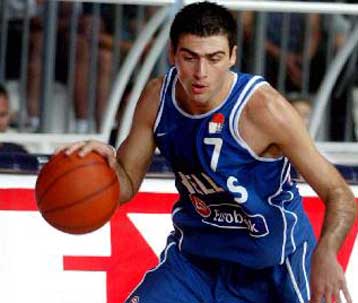 Θριαμβευτική πρόκριση στους «4» για την Εθνική νέων στο Μουντομπάσκετ