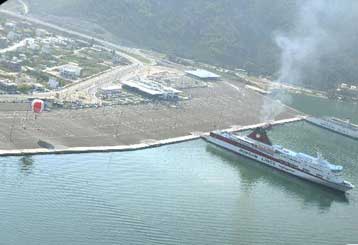 Με 414 υπεράριθμους επιβάτες είχε αποπλεύσει το Ionian Sky για το Πρίντεζι