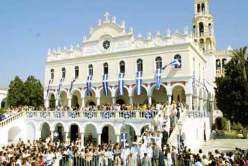 Στη σκιά της αεροπορικής τραγωδίας, ο εορτασμός της Κοίμησης της Θεοτόκου