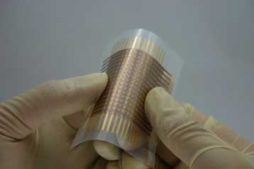 Συνθετικό δέρμα προσφέρει στα ρομπότ αίσθηση αφής