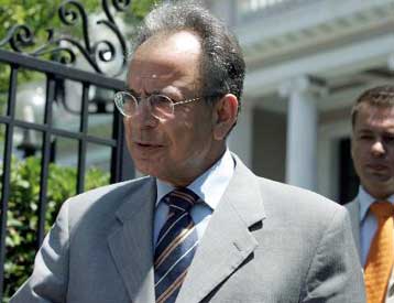 Φυσικό αέριο σε όλα τα δημόσια κτίρια μέχρι τον Απρίλιο του 2006