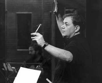 «Τέσσερις θεατρικοί μύθοι» του Μάνου Χατζιδάκι σε Αθήνα και Θεσσαλονίκη