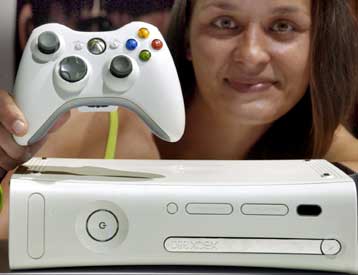 Σε δύο εκδόσεις, με διαφορετικές τιμές, θα κυκλοφορήσει το Xbox 360