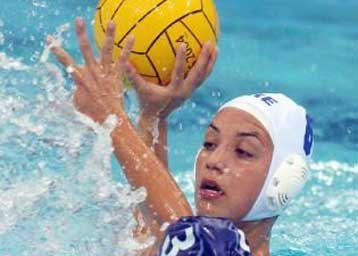 Πρώτο βήμα για την τετράδα του World League πόλο από την εθνική γυναικών