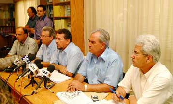 «Δεν παραιτούμαι» δηλώνει ο Κύπριος υπουργός Συγκοινωνιών Χάρης Θράσου