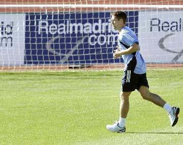 Τον δρόμο για τη Λίβερπουλ παίρνει και πάλι ο Όουεν σύμφωνα με τα βρετανικά ΜΜΕ