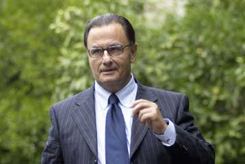 Πέραν της 4ετίας οι αλλαγές στο Ασφαλιστικό, δηλώνει ο υπουργός Απασχόλησης