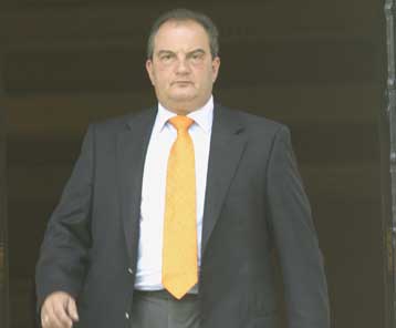 Με σταδιακές φοροαπαλλαγές και μέτρα για τους πολύτεκνους ο Κ.Καραμανλής στη ΔΕΘ