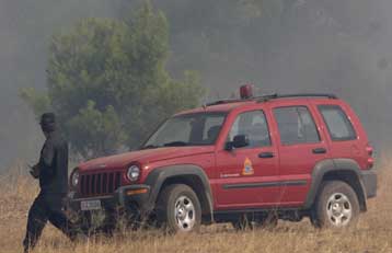 Υπό μερικό έλεγχο τέθηκε η πυρκαγιά έξω από την Τρίπολη