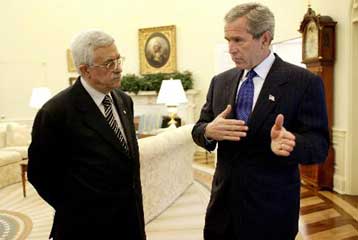 Εφαρμογή του «οράματος Μπους» για το παλαιστινικό κράτος ζητεί ο Μ.Αμπάς