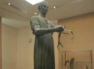 Μειώνεται συνεχώς η επισκεψιμότητα μουσείων και αρχαιολογικών χώρων