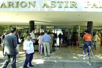 Τρεις υποψήφιοι «μνηστήρες» για τον Αστέρα Βουλιαγμένης