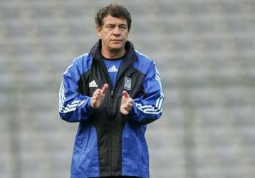 Ξεκίνησε τις κλήσεις ο Ρεχάγκελ εν όψει Καζακστάν