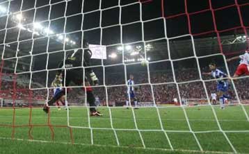 Kολλάει η μεταγγραφή Ντραγκουτίνοβιτς στον Ολυμπιακό