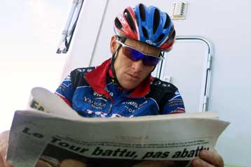 Η «LEquipe» κατηγορεί για ντόπινγκ τον Αρμστρονγκ, που μιλά για «κυνήγι μαγισσών»