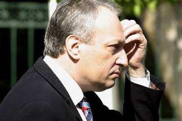 Επίθεση ΕΝΑΕ σε Μπασιάκο για τον αποκλεισμό της από τη συζήτηση νομοσχεδίου