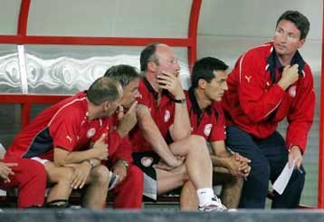 Ο Σόλιντ παρέδωσε στη διοίκηση τη «μαύρη λίστα»-Τραυματίστηκε ελαφρά ο Ανατολάκης