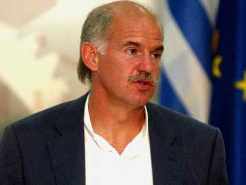 Ολομέτωπη επίθεση του Γ.Παπανδρέου στην κυβέρνηση