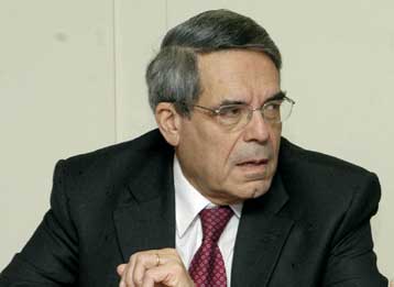 Ζήτημα παραίτησης του Γ.Παλαιοκρασσά από την ηγεσία της ΔΕΗ θέτει εκ νέου το ΠΑΣΟΚ