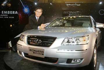 Ανακαλούνται από την αγορά μοντέλα αυτοκινήτων Mercedes και Hyundai