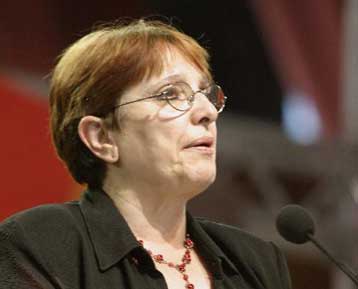 Yπό αυστηρές προϋποθέσεις συνεργασίες στις δημοτικές εκλογές, λέει το ΚΚΕ