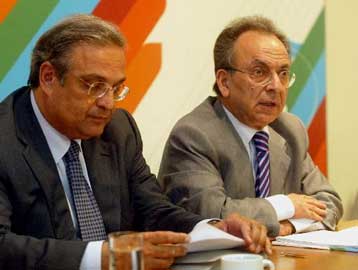 Μήνυμα αισιοδοξίας από Σιούφα και Παπαθανασίου για τα οφέλη του νέου ωραρίου